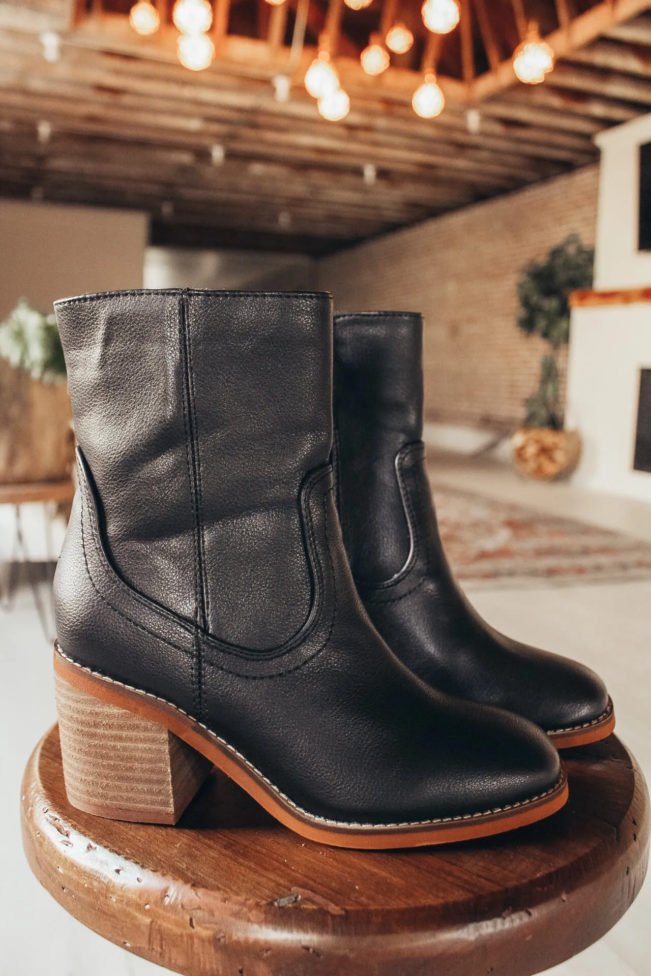 Rosalia Zip Bootie